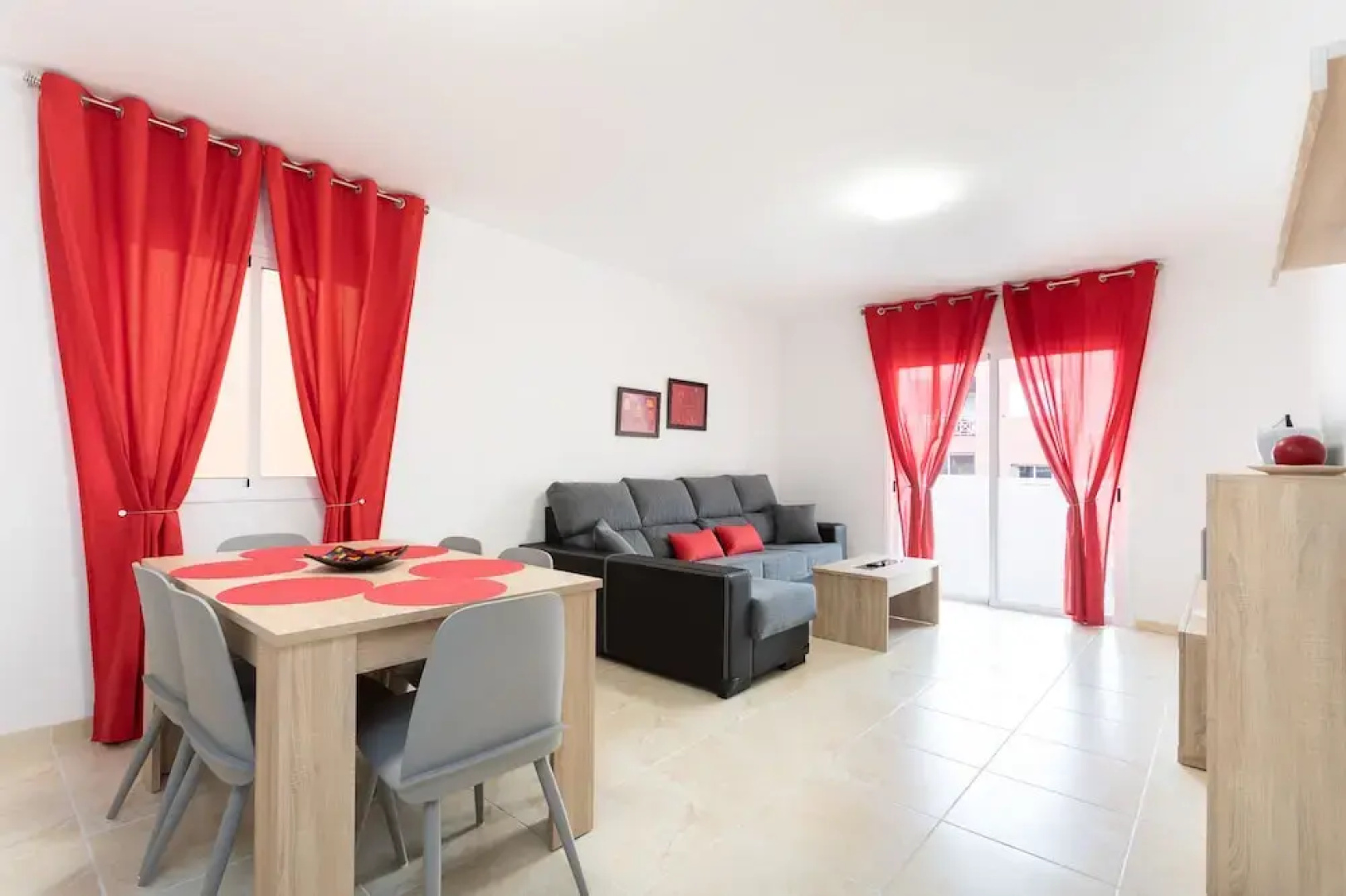 HomeLike Charming Apartment Candelaria, Wifi & Pool