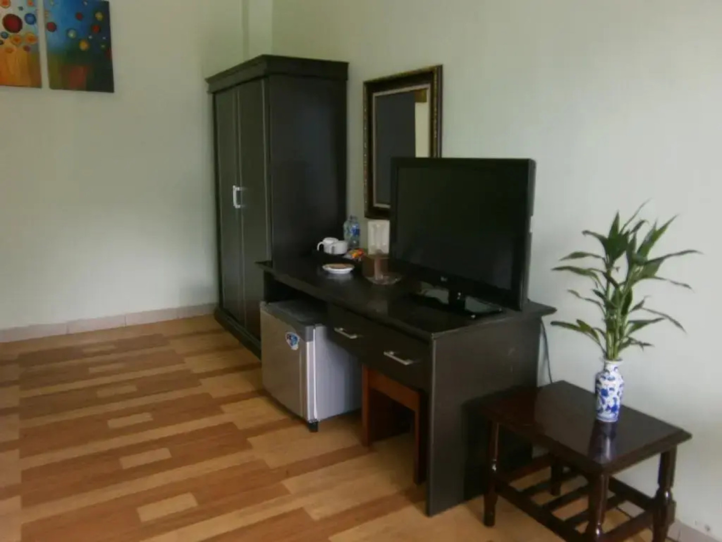 OYO 843 Pasadena Hotel