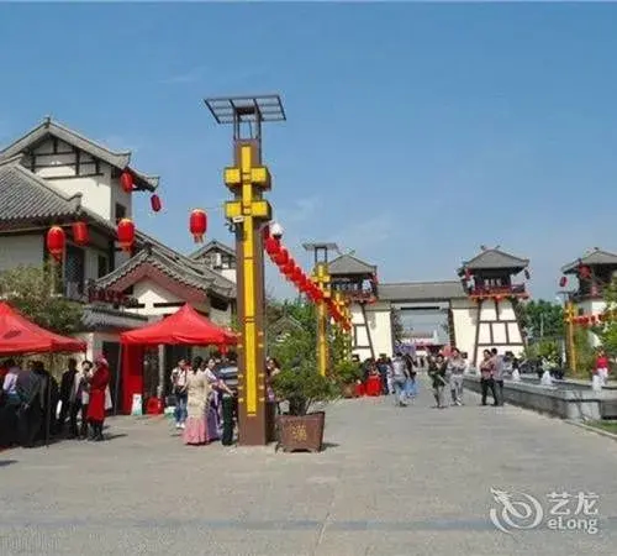 Qinseyuan Inn