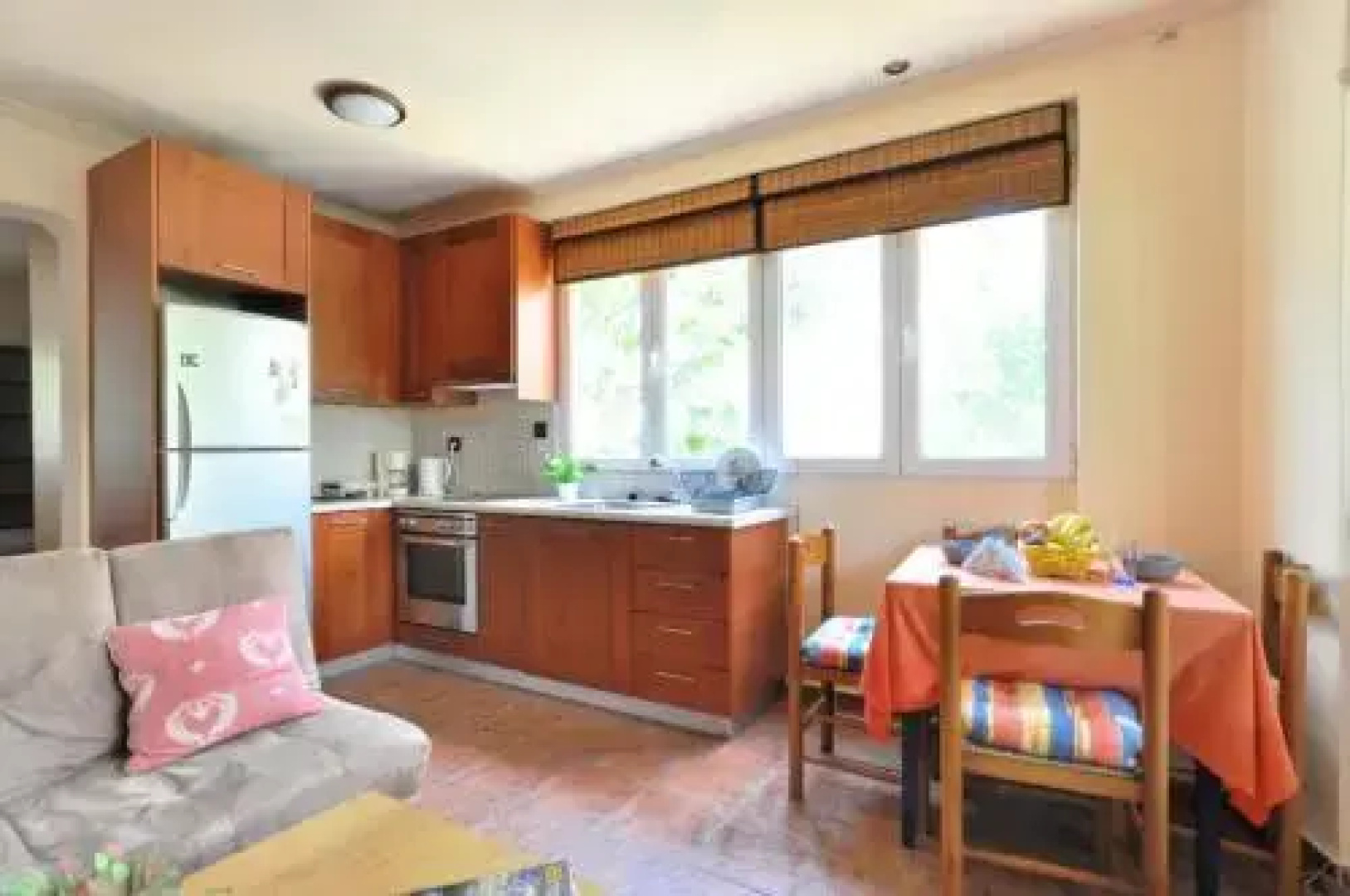 Kosta's Family House