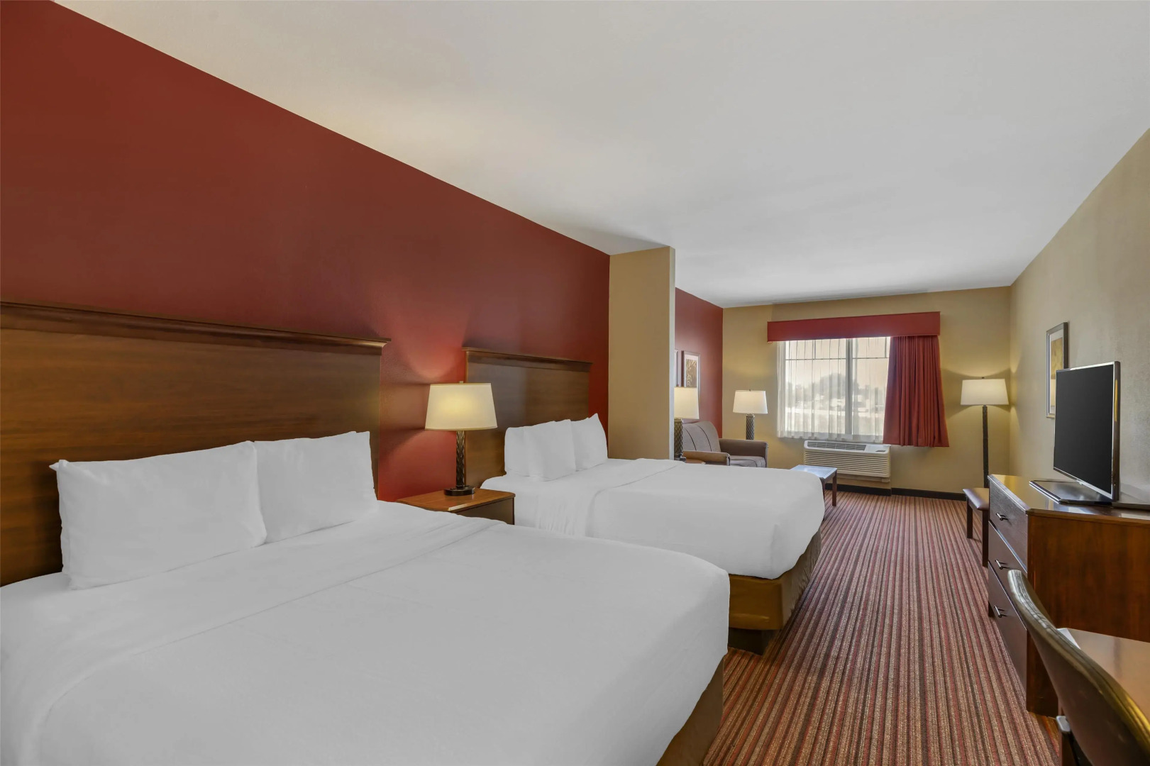 Best Western Plus Hudson Hotel & Suites