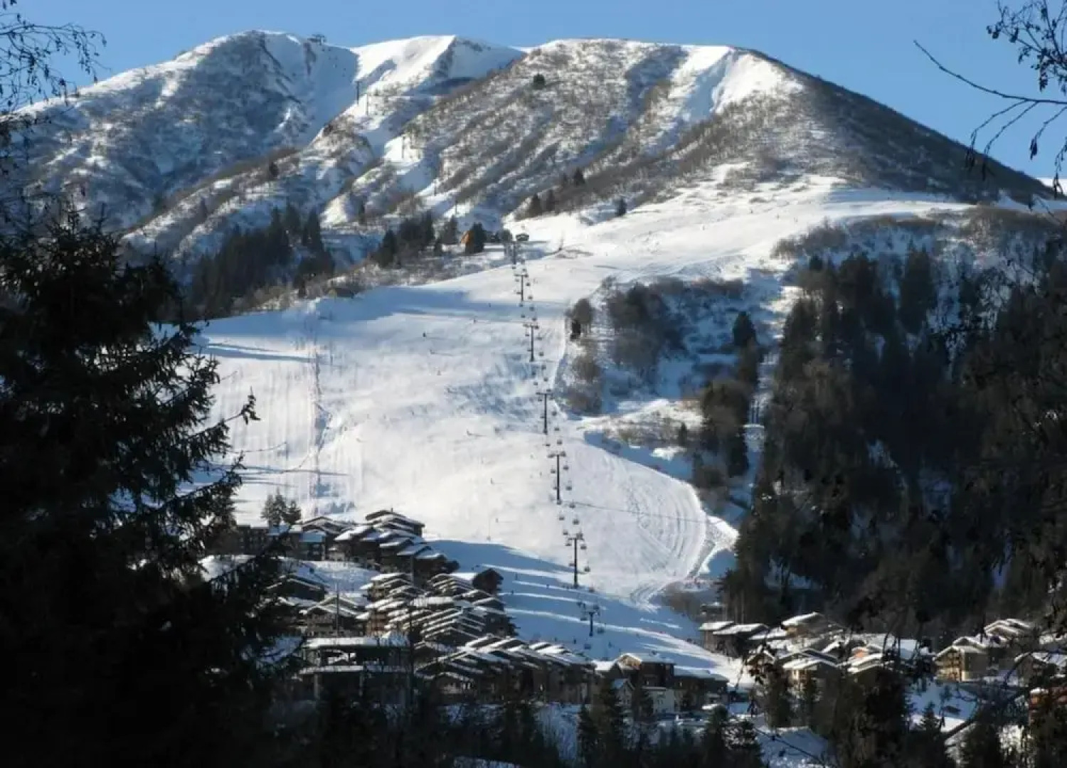 Apartment in Doucy With Mountain Views