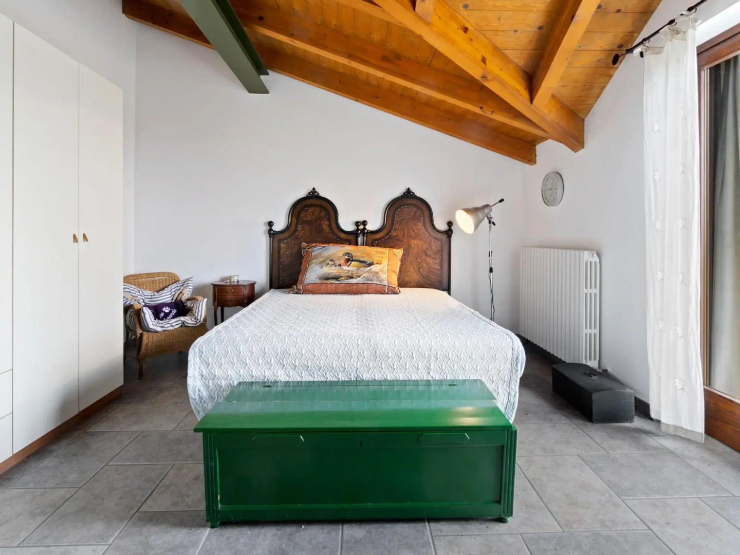 Belvilla by OYO Secluded Apartment With Balcony