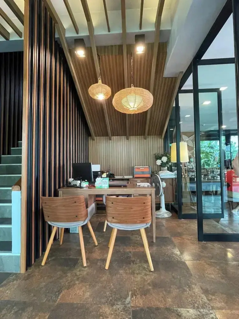 The Bedrooms Maeklong Service Apartment