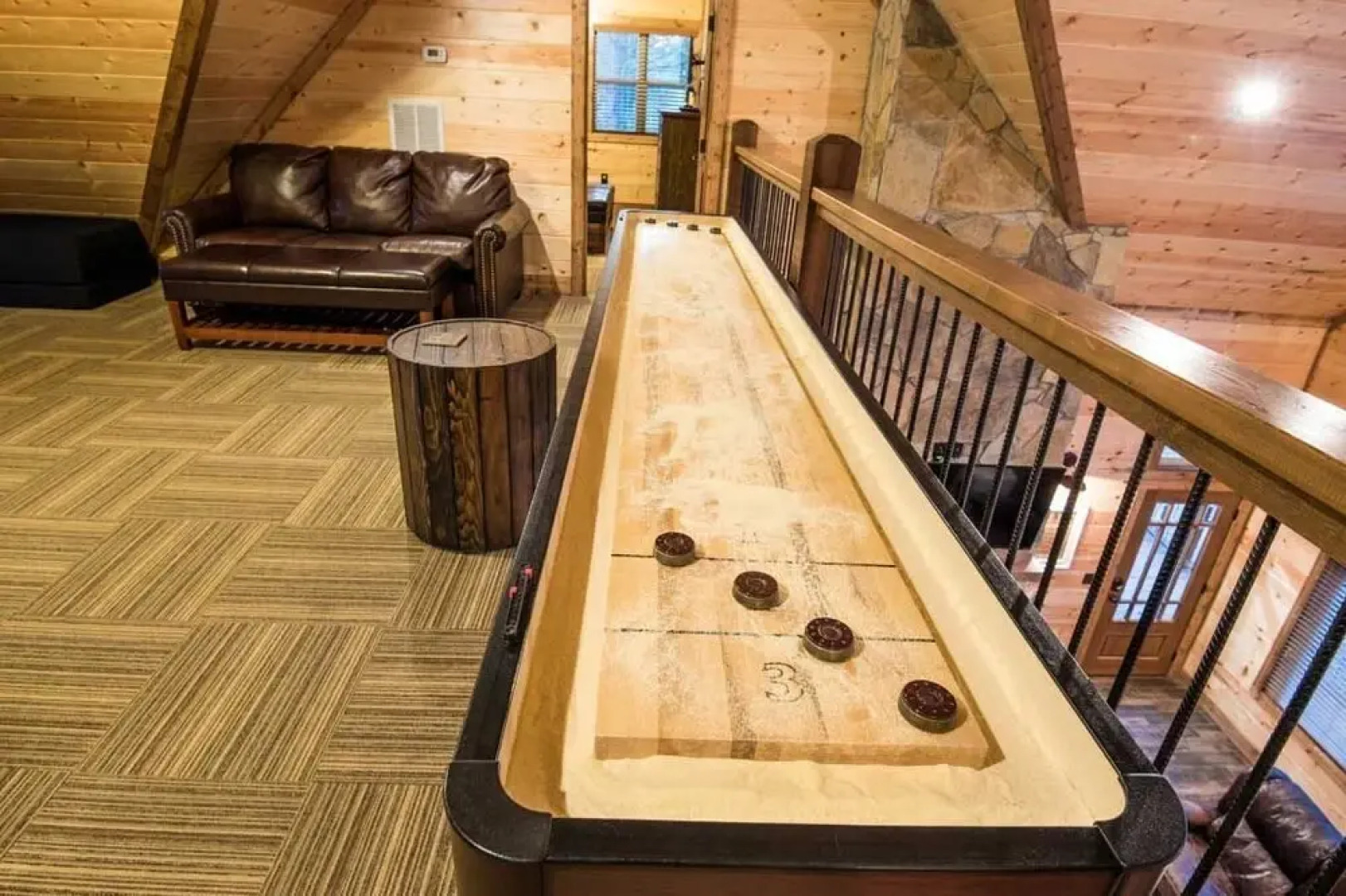 Stars On The Water Lodge - 4 Br Cabin