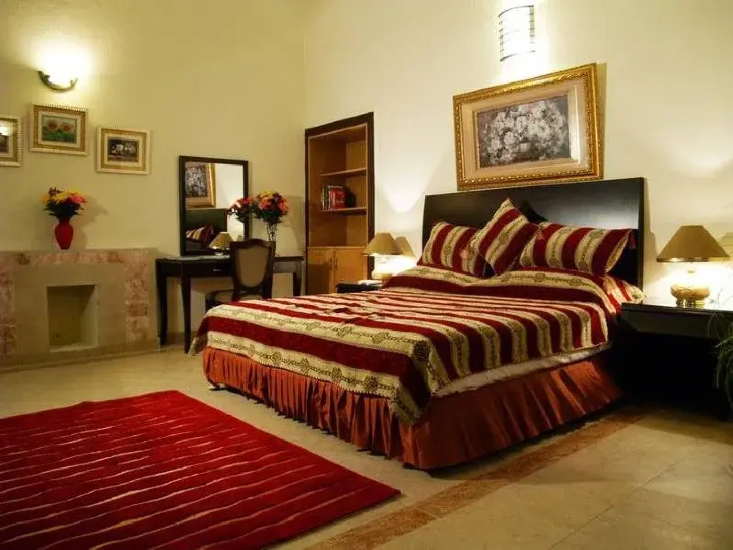 Sunset Motel and BBQ