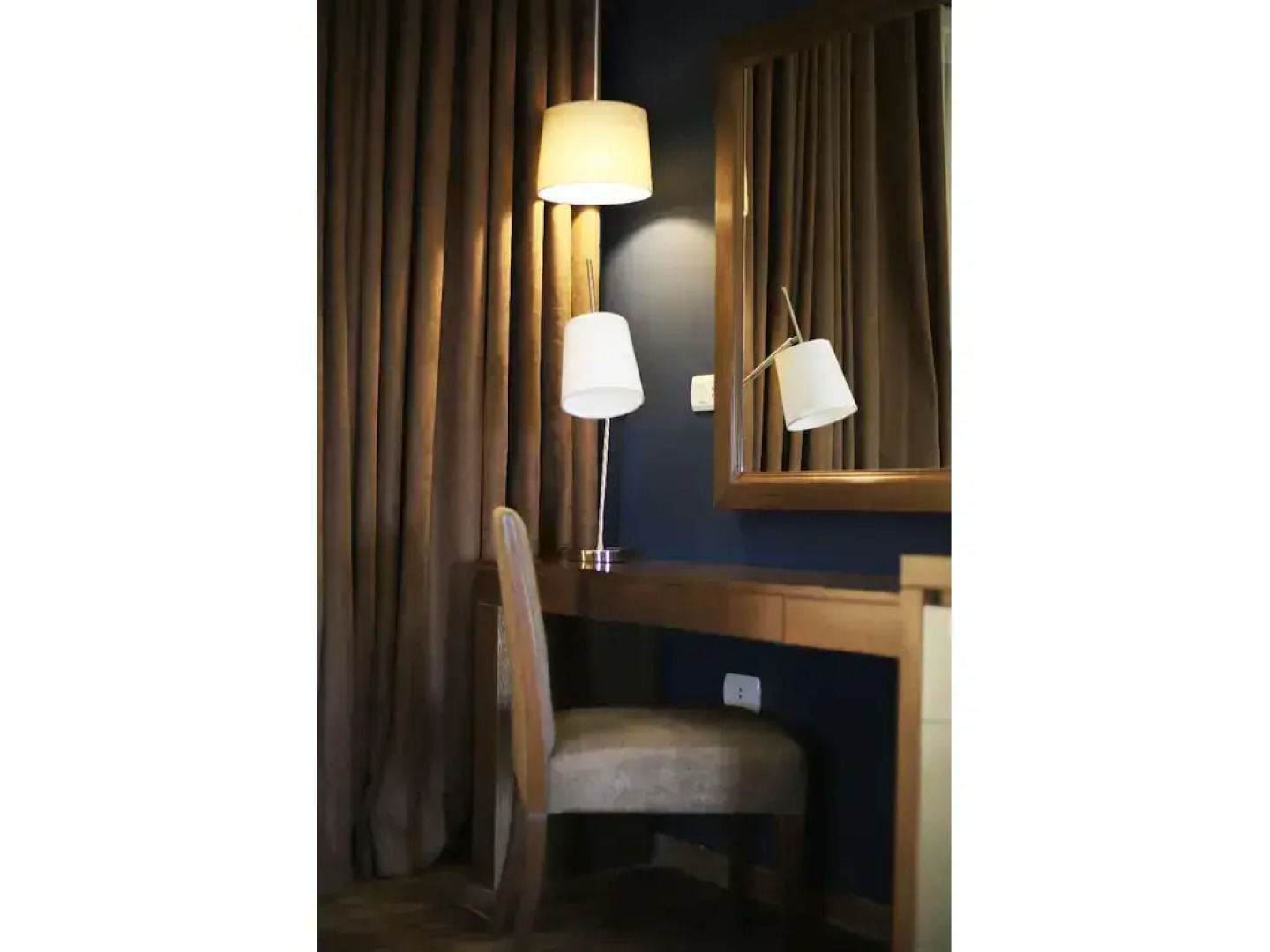 Byoot Bay Hotel & Resort