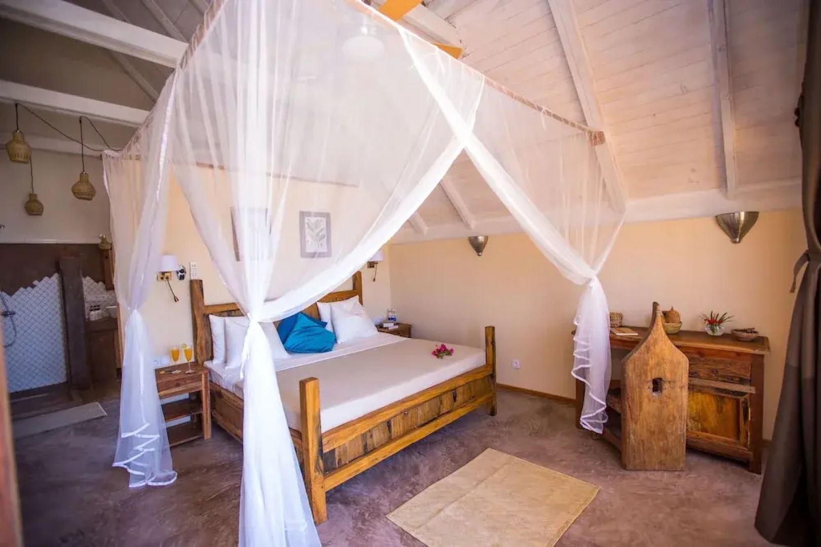 Clove Island Villas & Spa