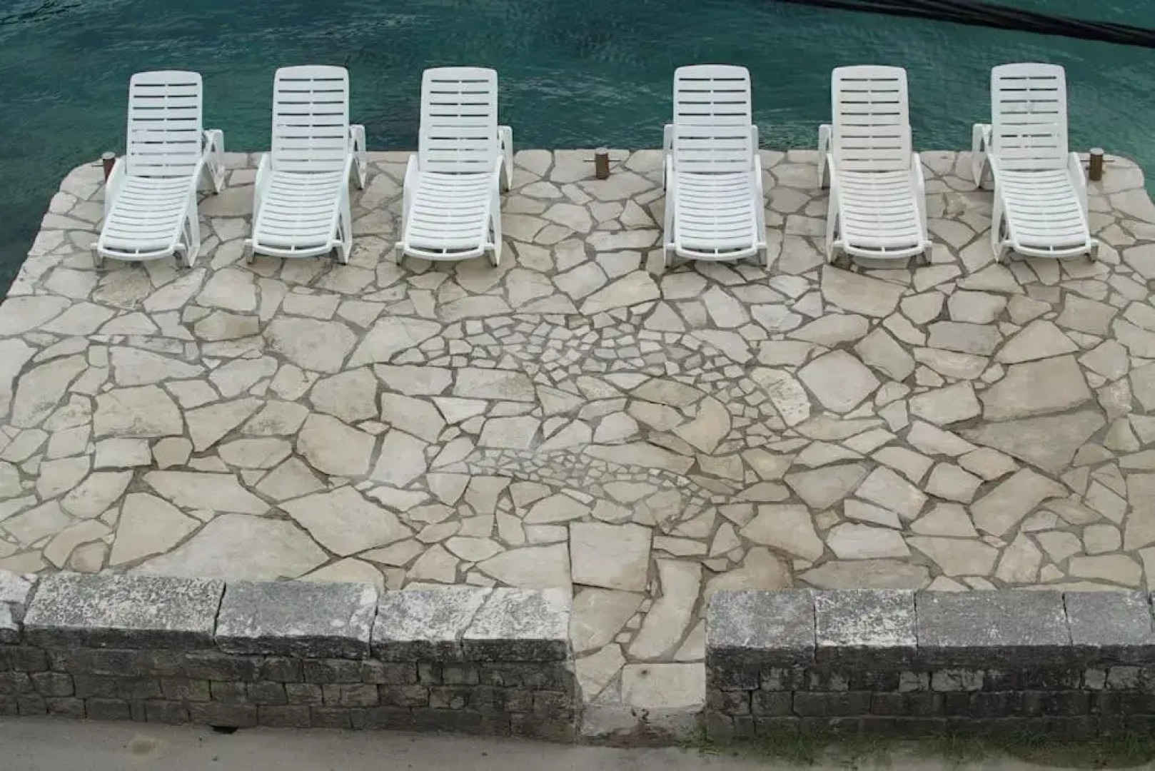 PENTHOUSE STOLIV 5m/sea Pool/Spa Area Jetty+Sunbeds Secluded location