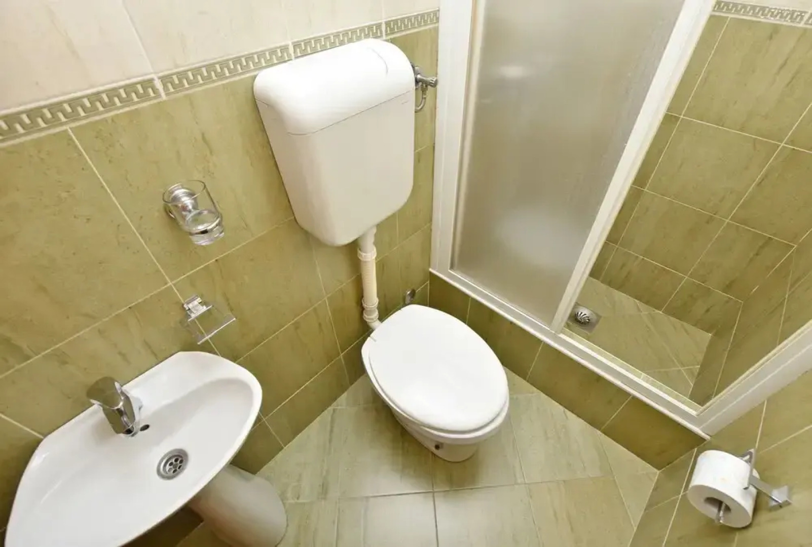 Apartments and Rooms Iva