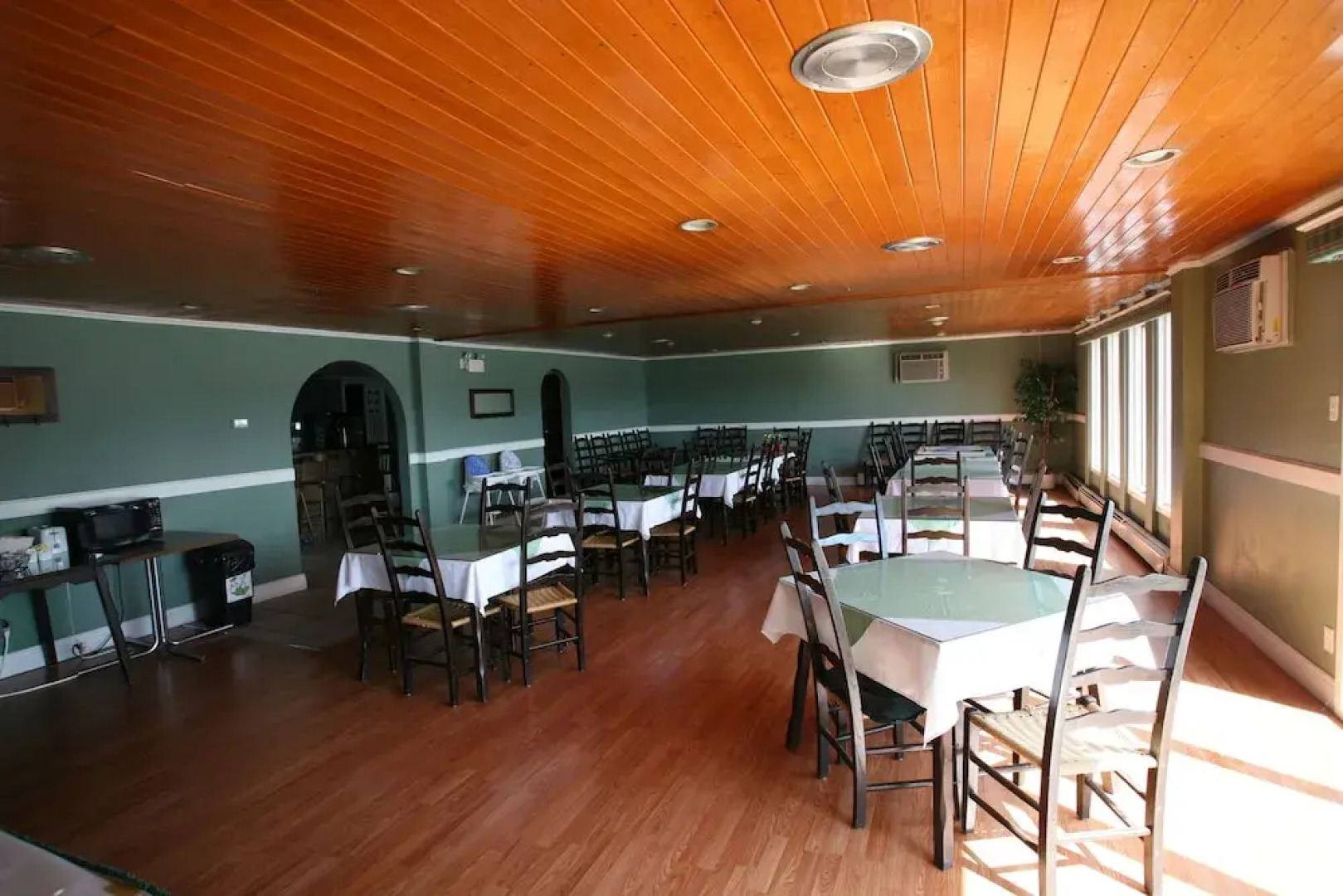 Thriftlodge Cape Breton