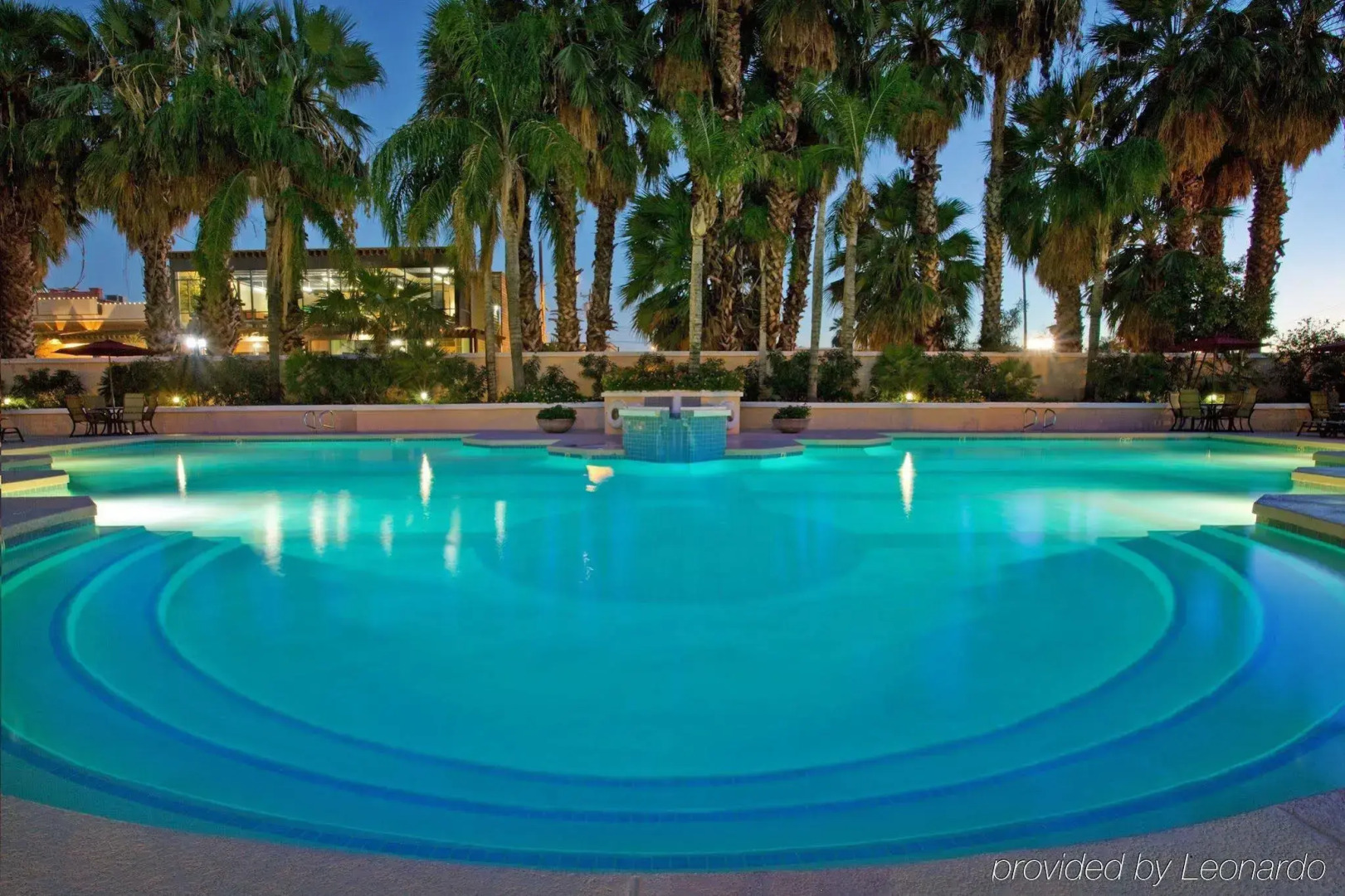 Crowne Plaza Phoenix - Chandler Golf Resort by IHG