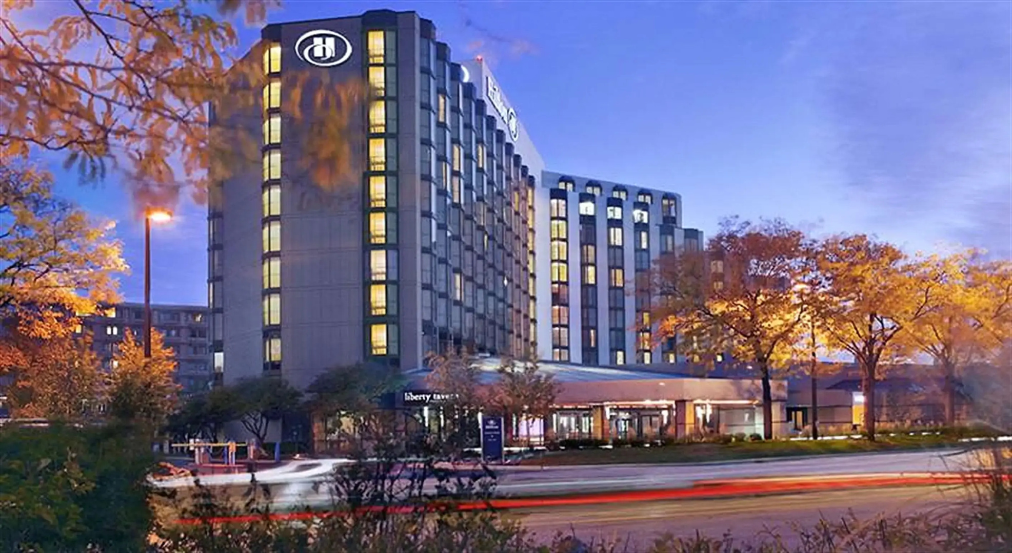 Hilton Rosemont Chicago O'Hare