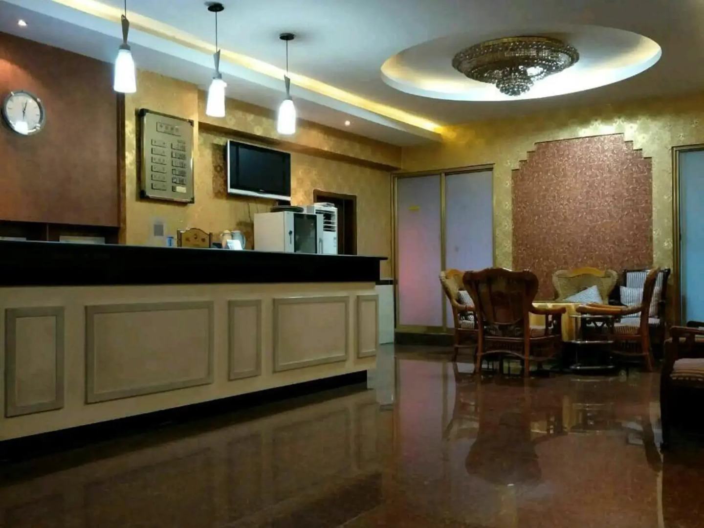 Wusheng Renhe Hotel