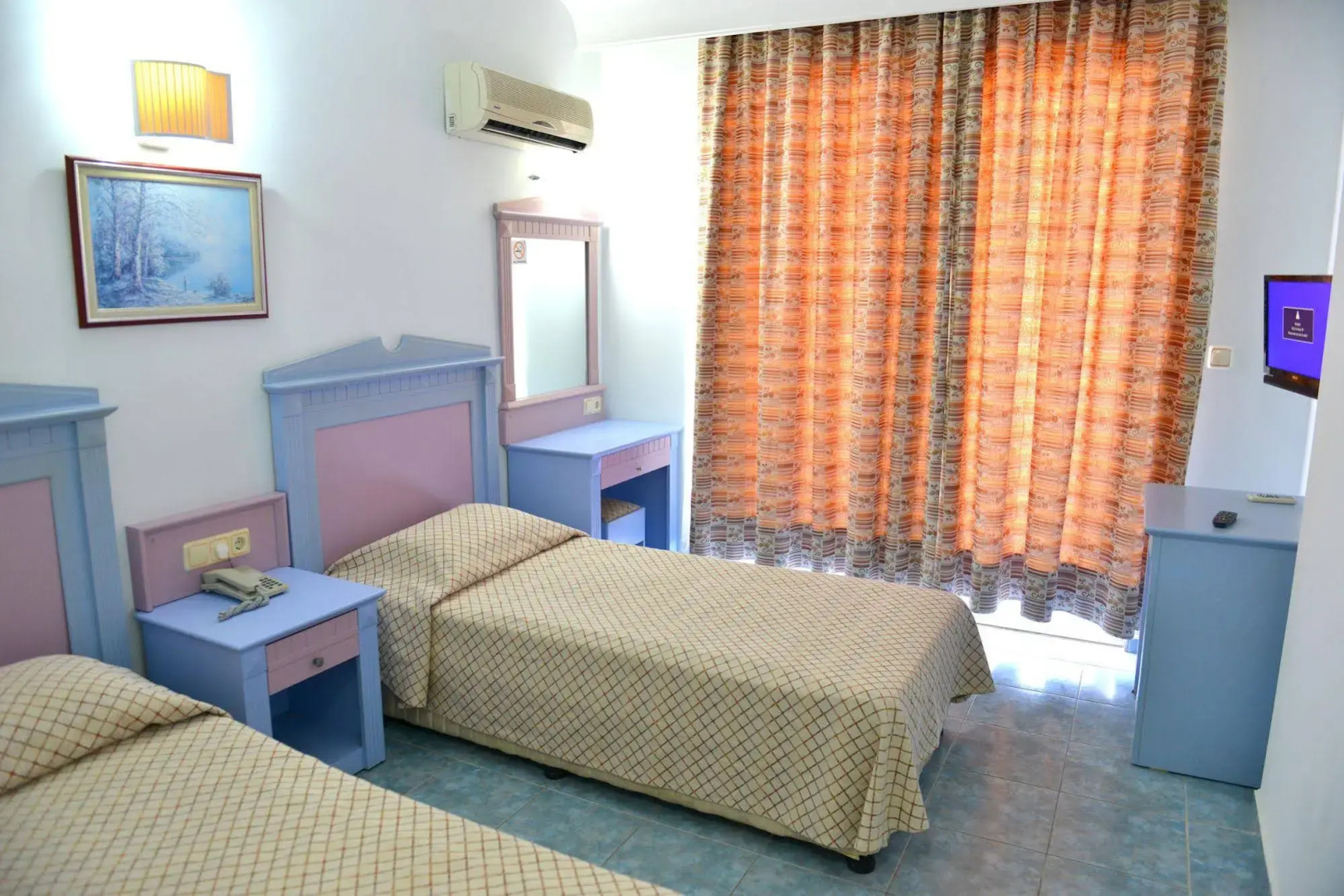 Отель Eva Beach