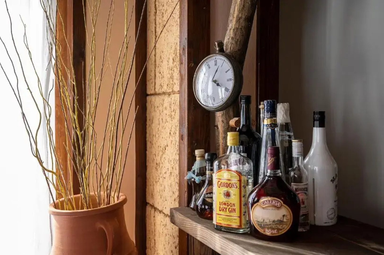 Selana House with outdoor pool