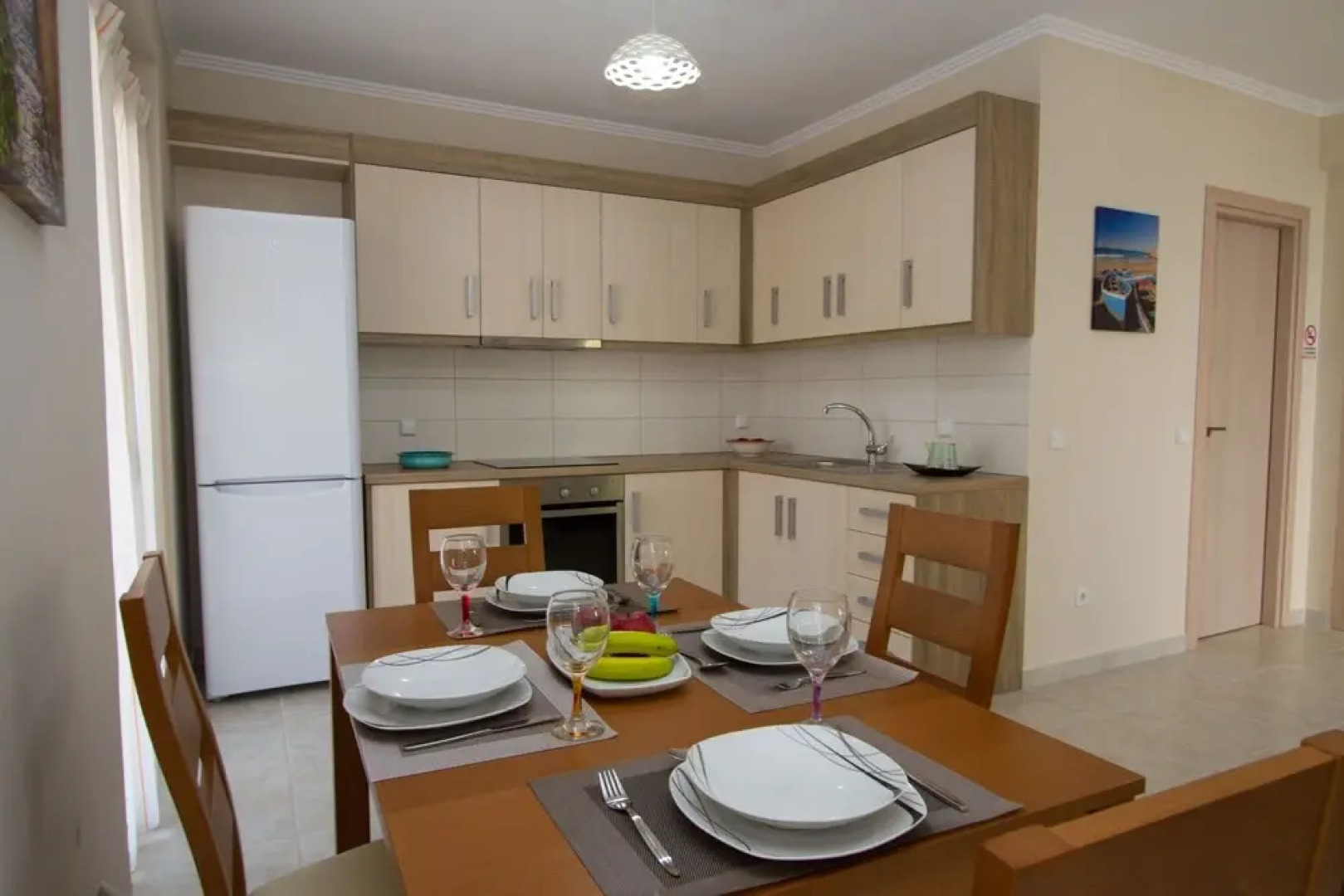 Nijay Apartments No 1, 2 Bedroom Apartment Sleeps 6 With Bed Settee In Lounge