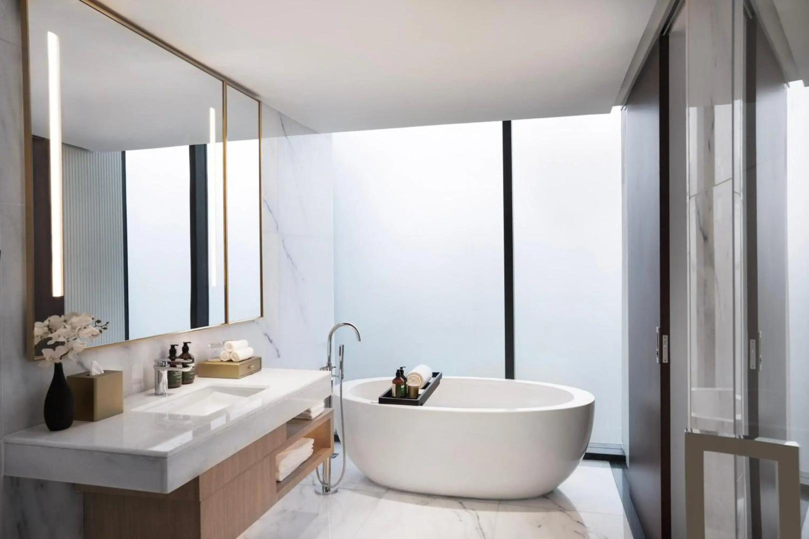 Crowne Plaza Vinh Yen City Centre