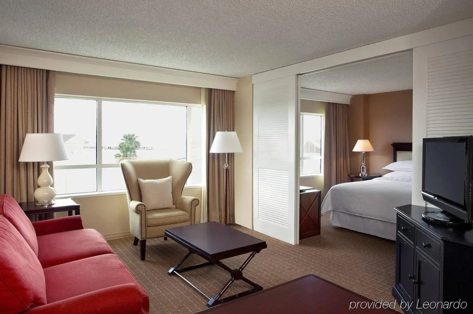 Sheraton® Suites Fort Lauderdale West