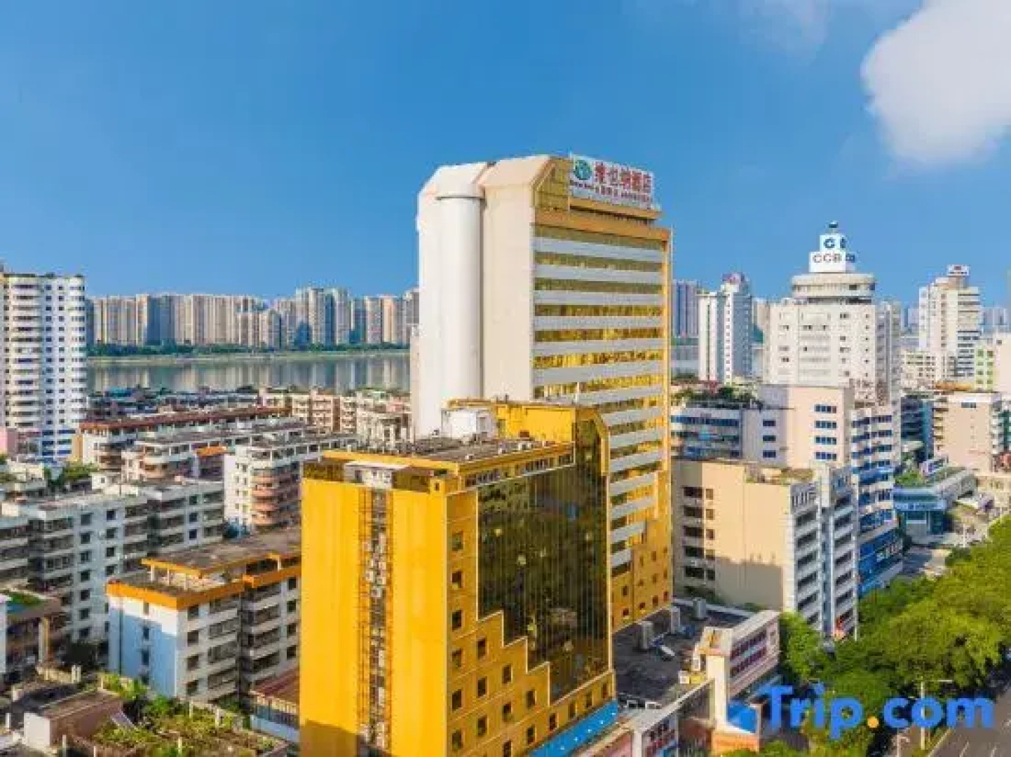 Vienna Hotel Qingyuan Lianjiang Road