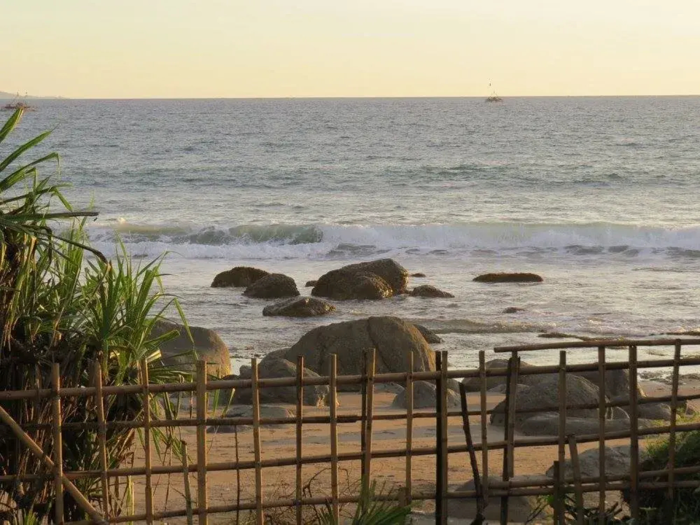 BW Beach Cafe & Villas