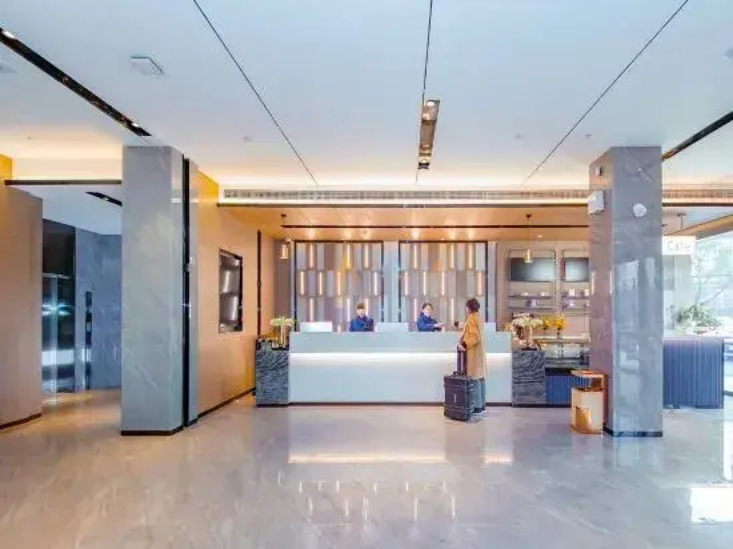 Echarm Hotel Xiaogan Yingcheng Sports Center