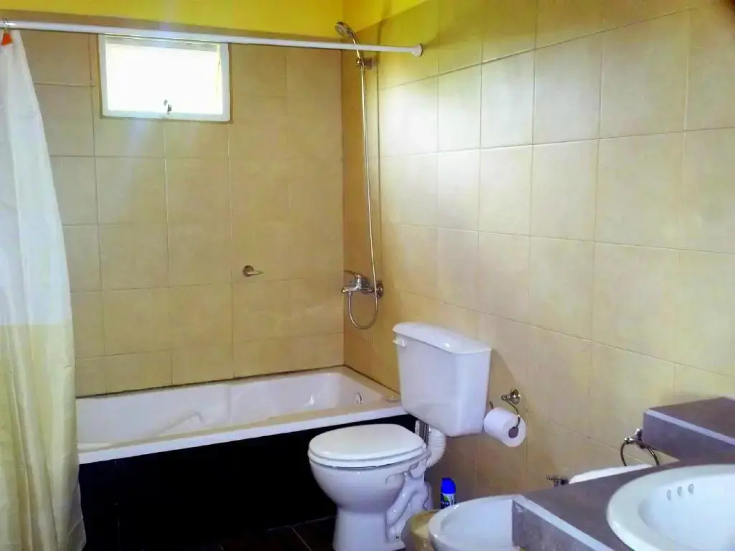 Complejo Dulcería El Cazador y cabañas