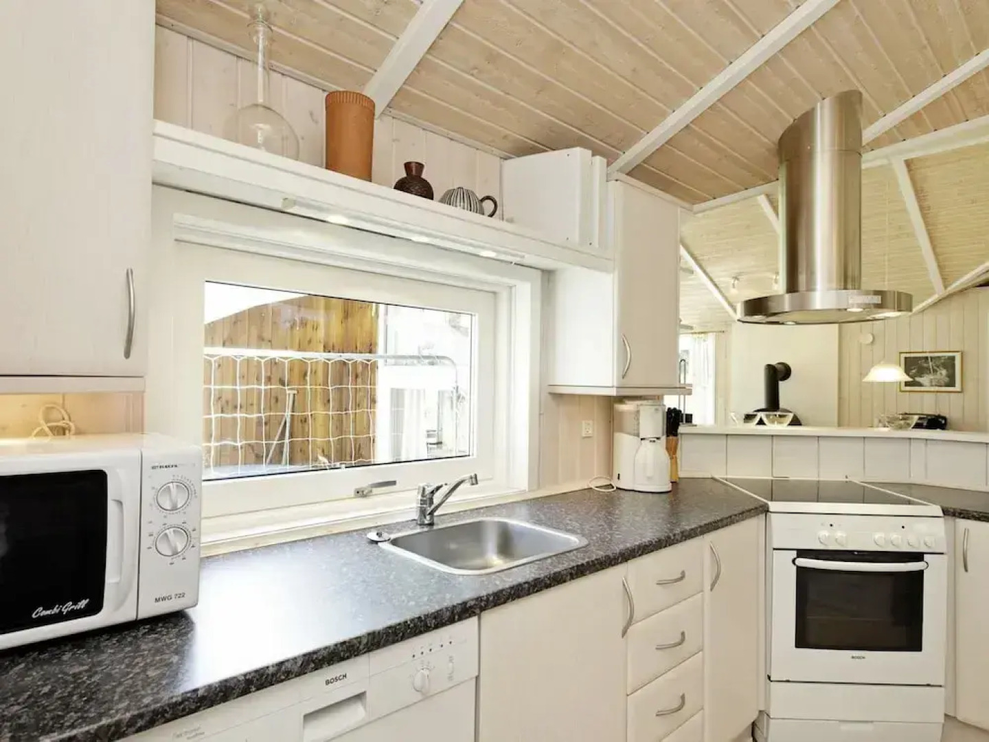 10 Person Holiday Home in Albaek