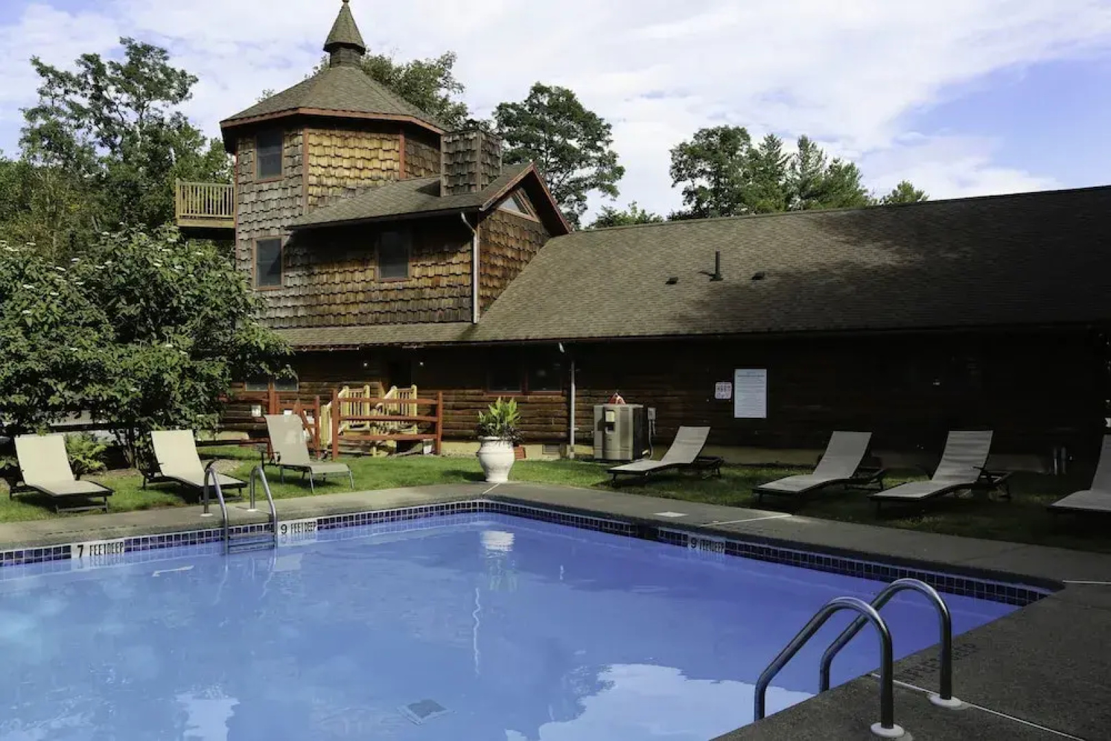 The Emerson Resort & Spa
