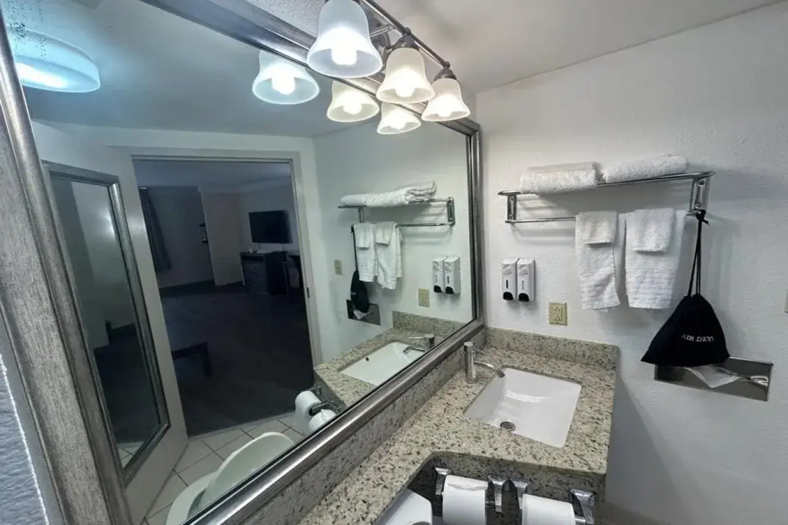 Red Roof PLUS+ Fort Myers