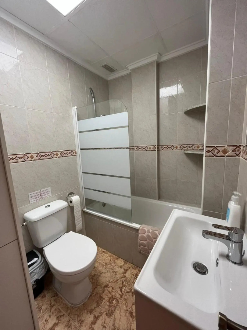 Winter sun apartment with pool access