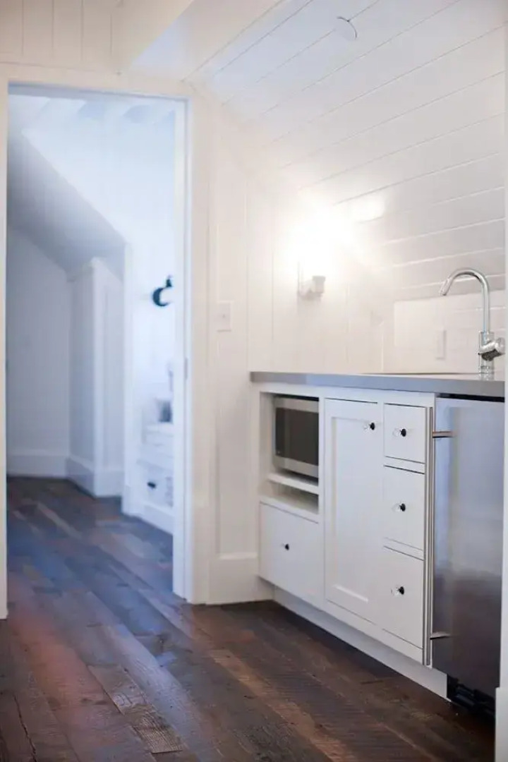 Washington School House