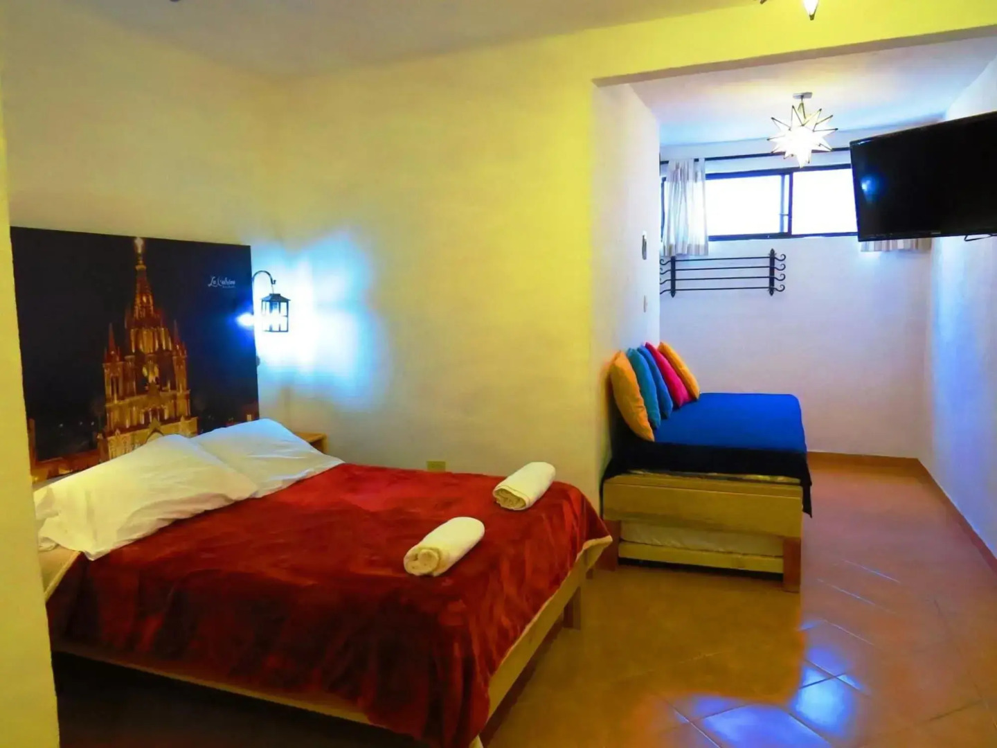 La Catrina Hostel and Breakfast