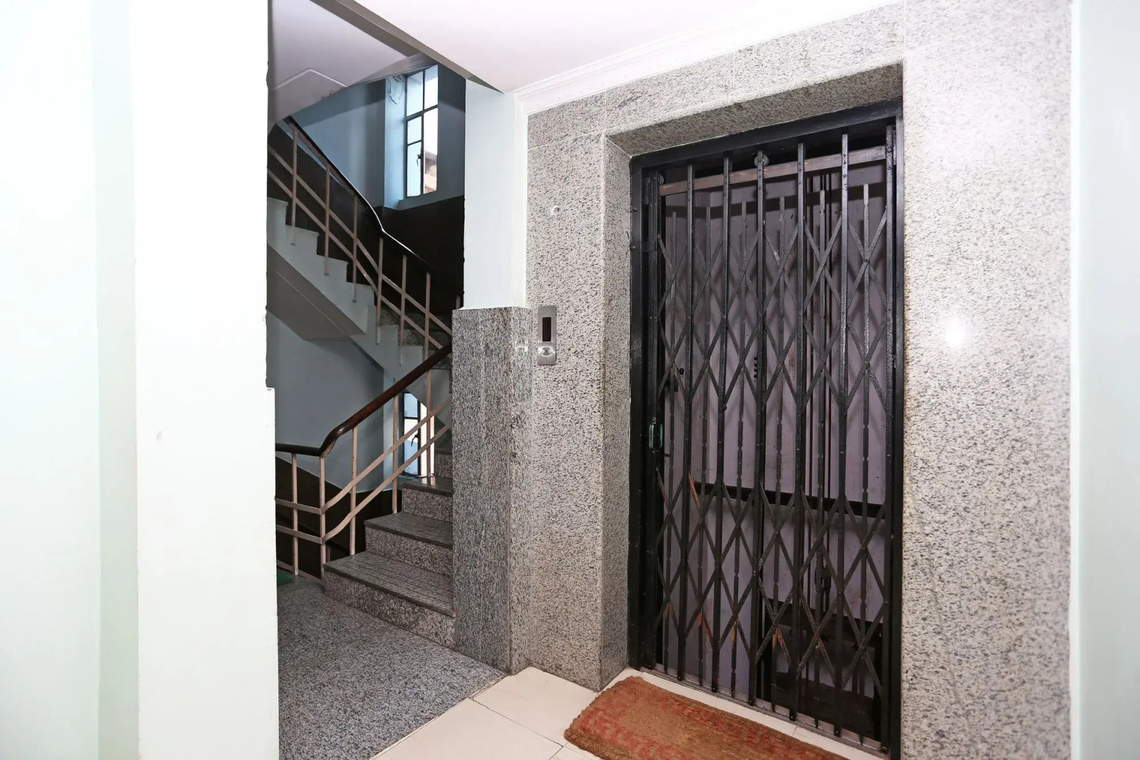 Hotel Harisons Continental