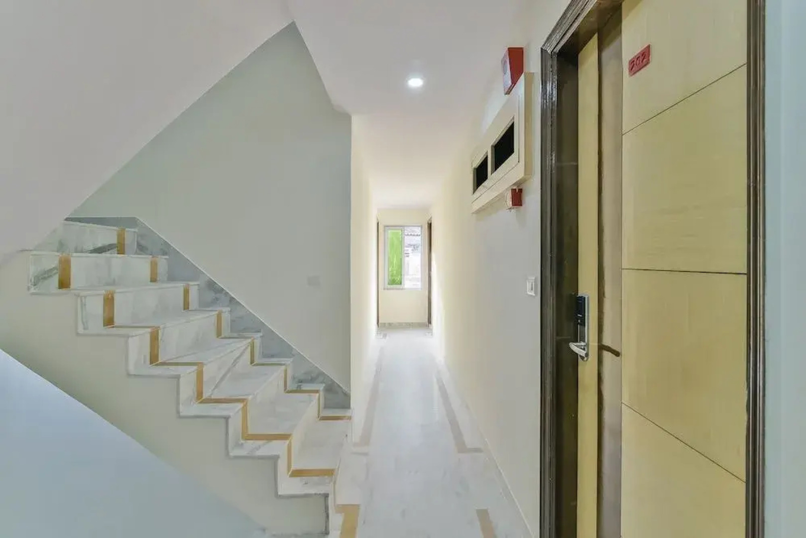 Vaccinated Staff- OYO 28237 Hotel Bramhaputra