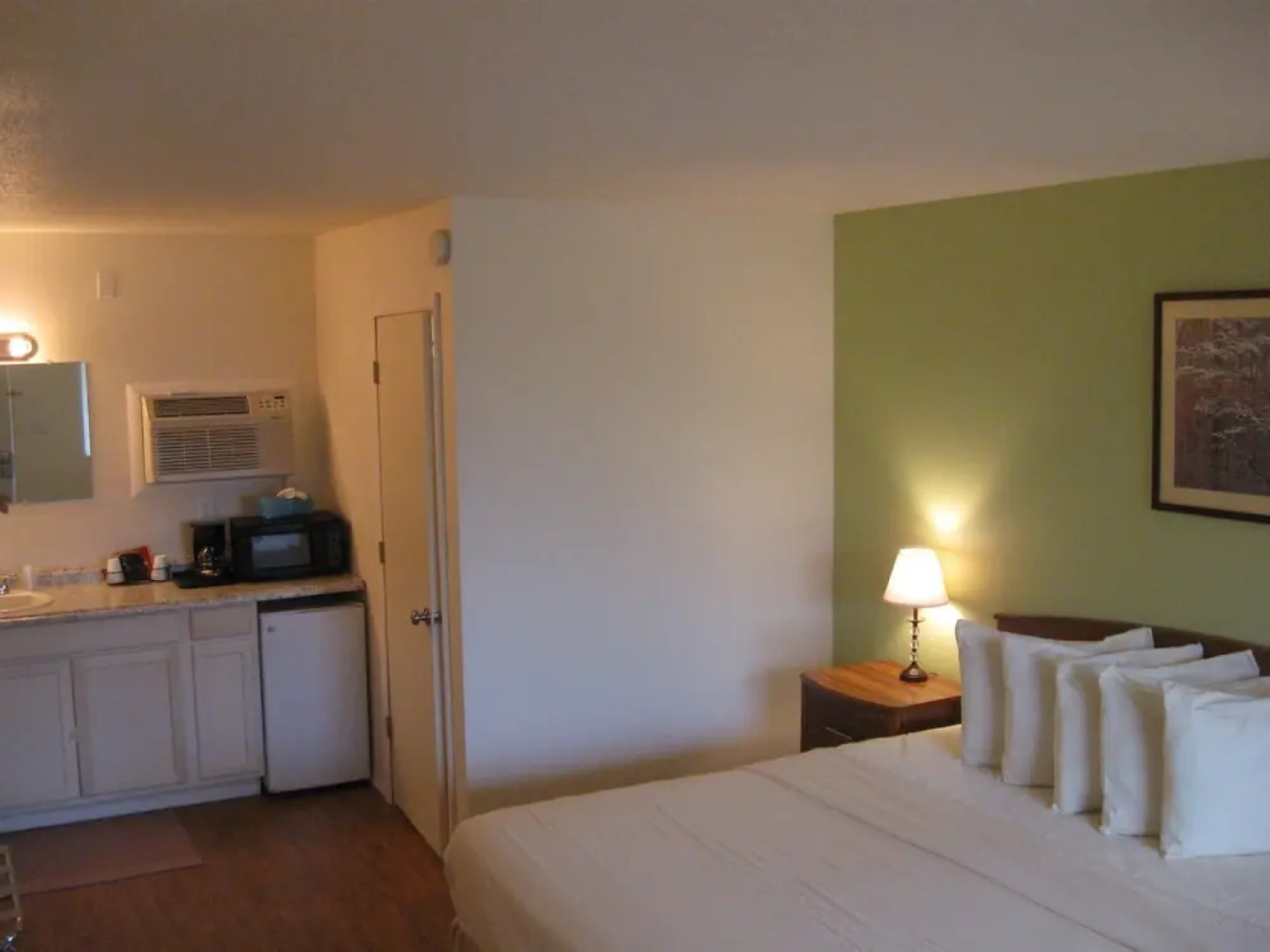 The Country Inn of Eureka Springs