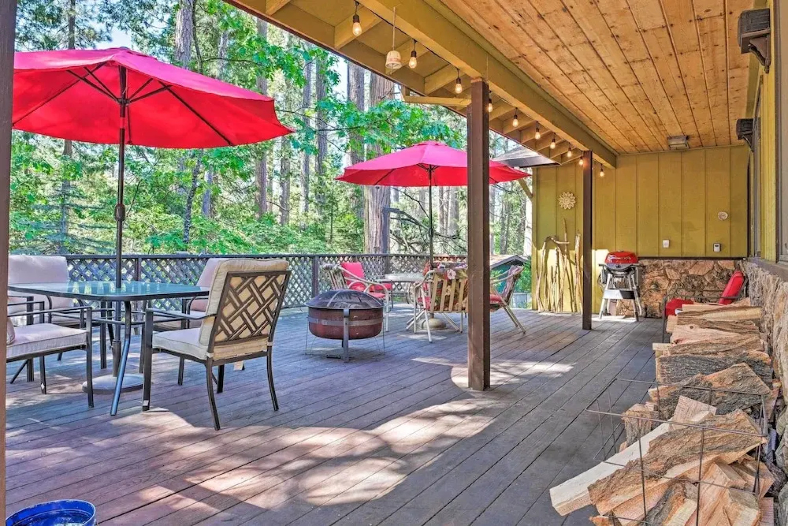 Home w/ Serene Deck in Twain Harte!