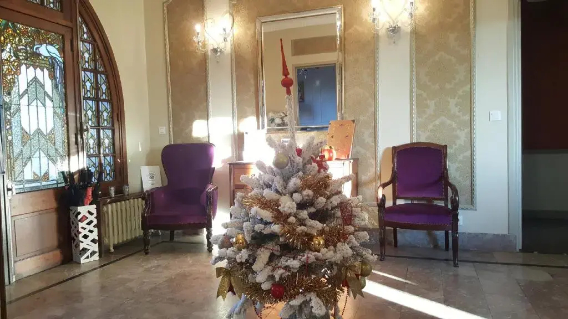 Castel Bayeux Guesthouse