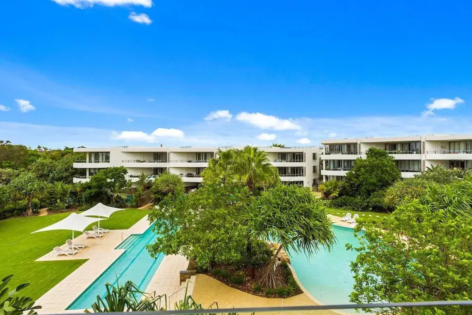 Cotton Beach Rooftop 55