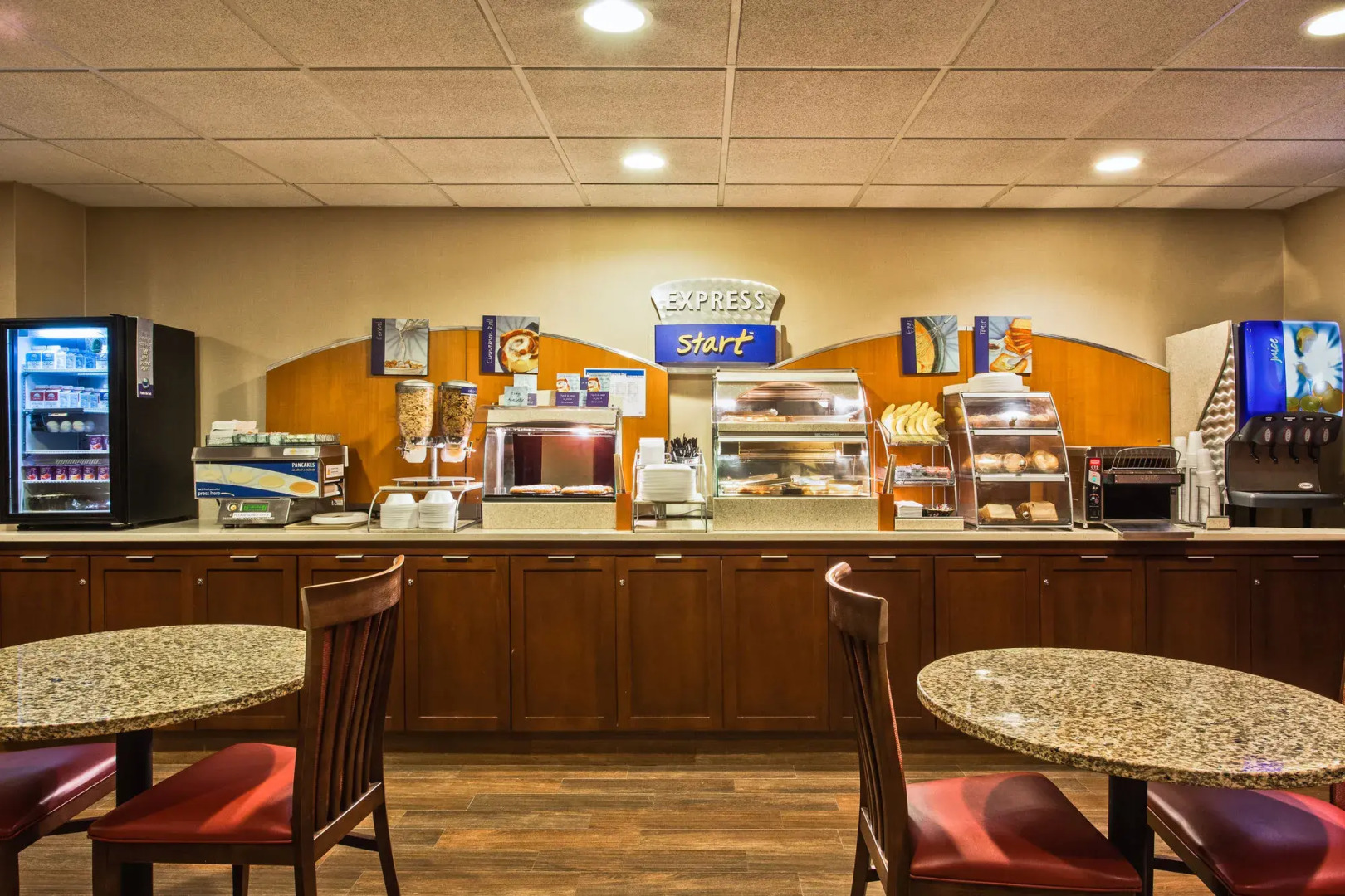 Holiday Inn Express Hotel & Suites Tampa Northwest - Oldsmar by IHG