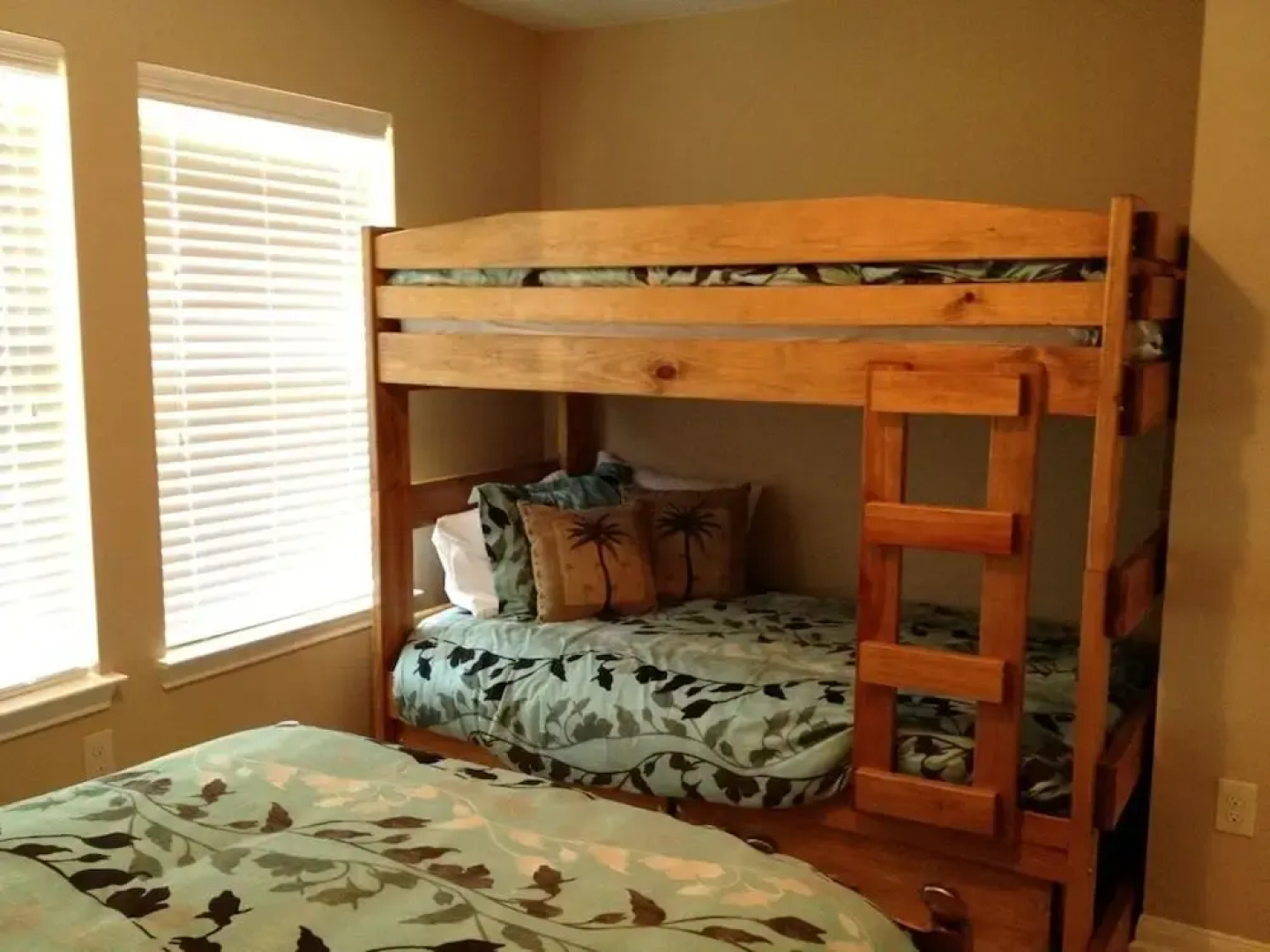 Janie's by RedAwning