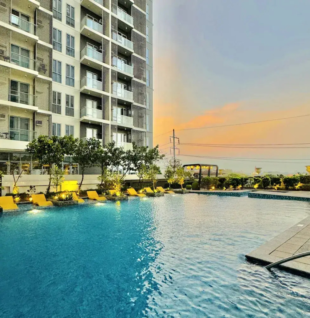 LaFayette Park Square