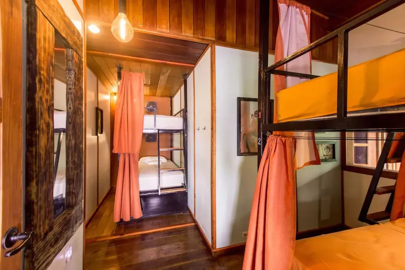 Bambuda Lodge - Hostel