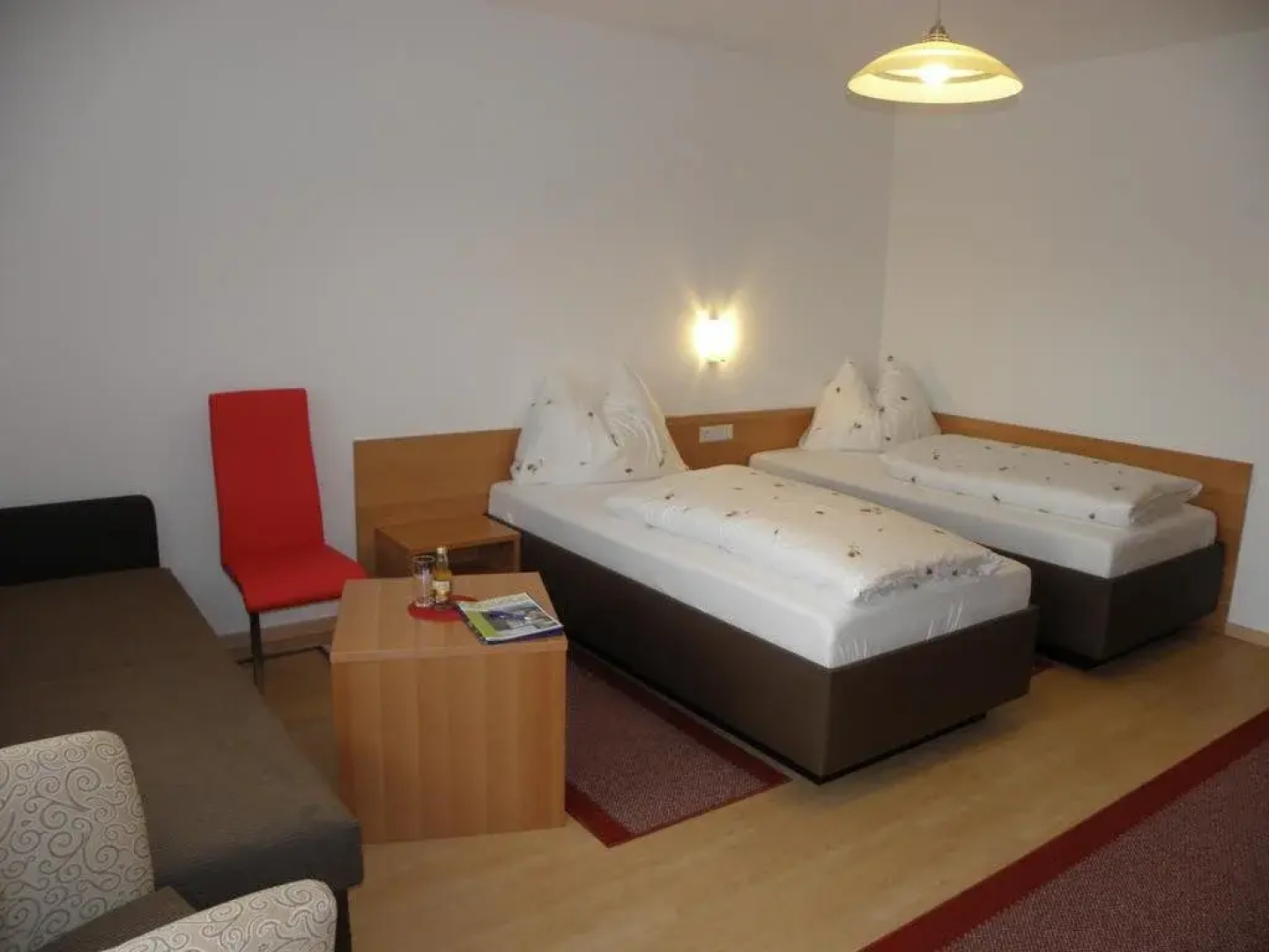 Hotel-Gasthof Stoff