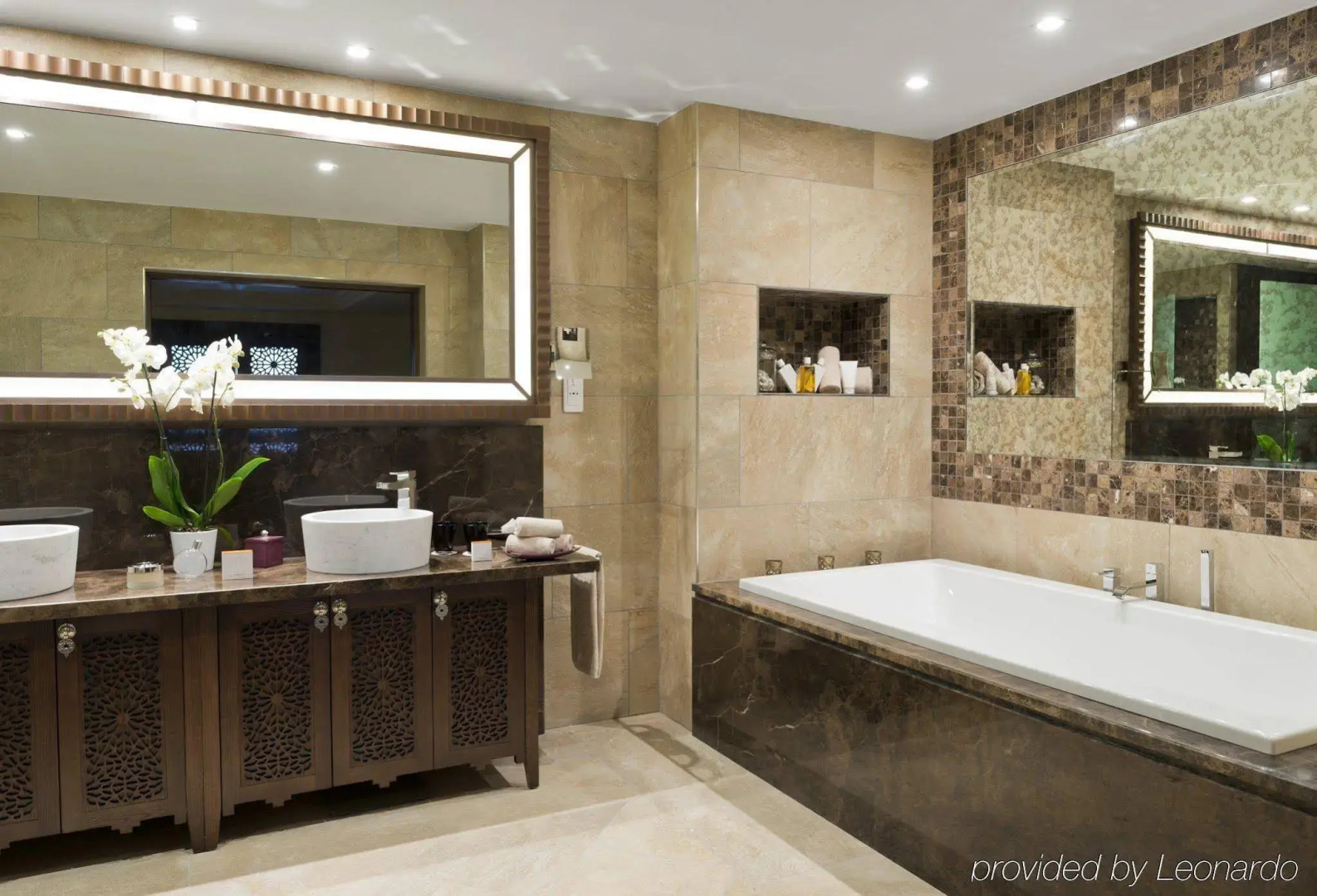 Tiara Miramar Beach Resort