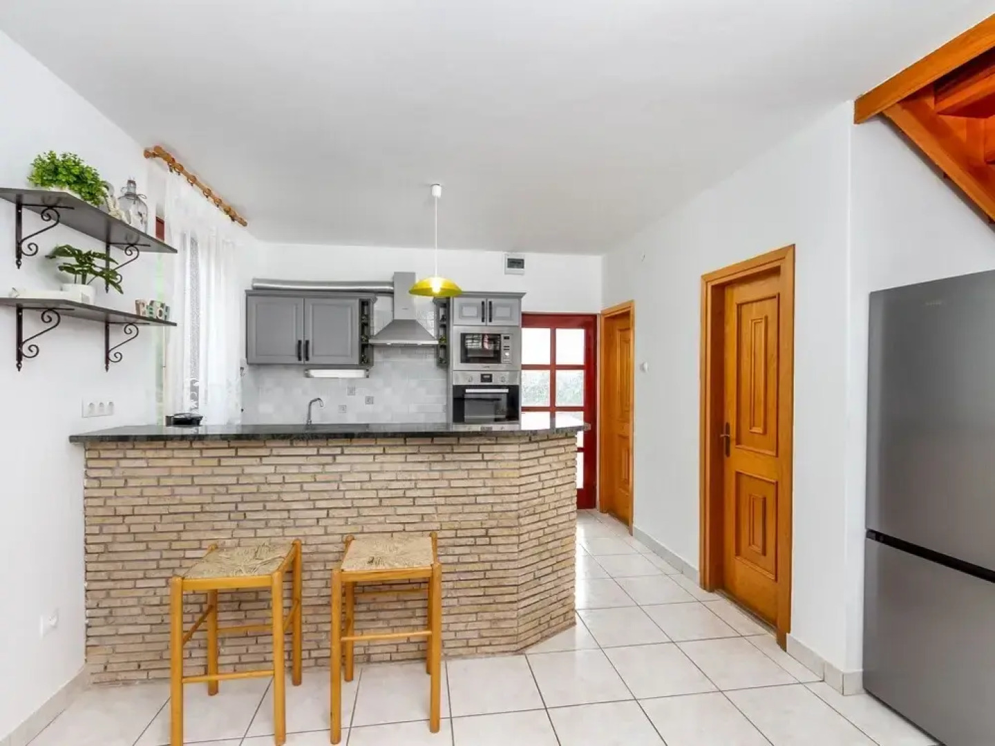 Yellow 2 Balatonm Riaf rd