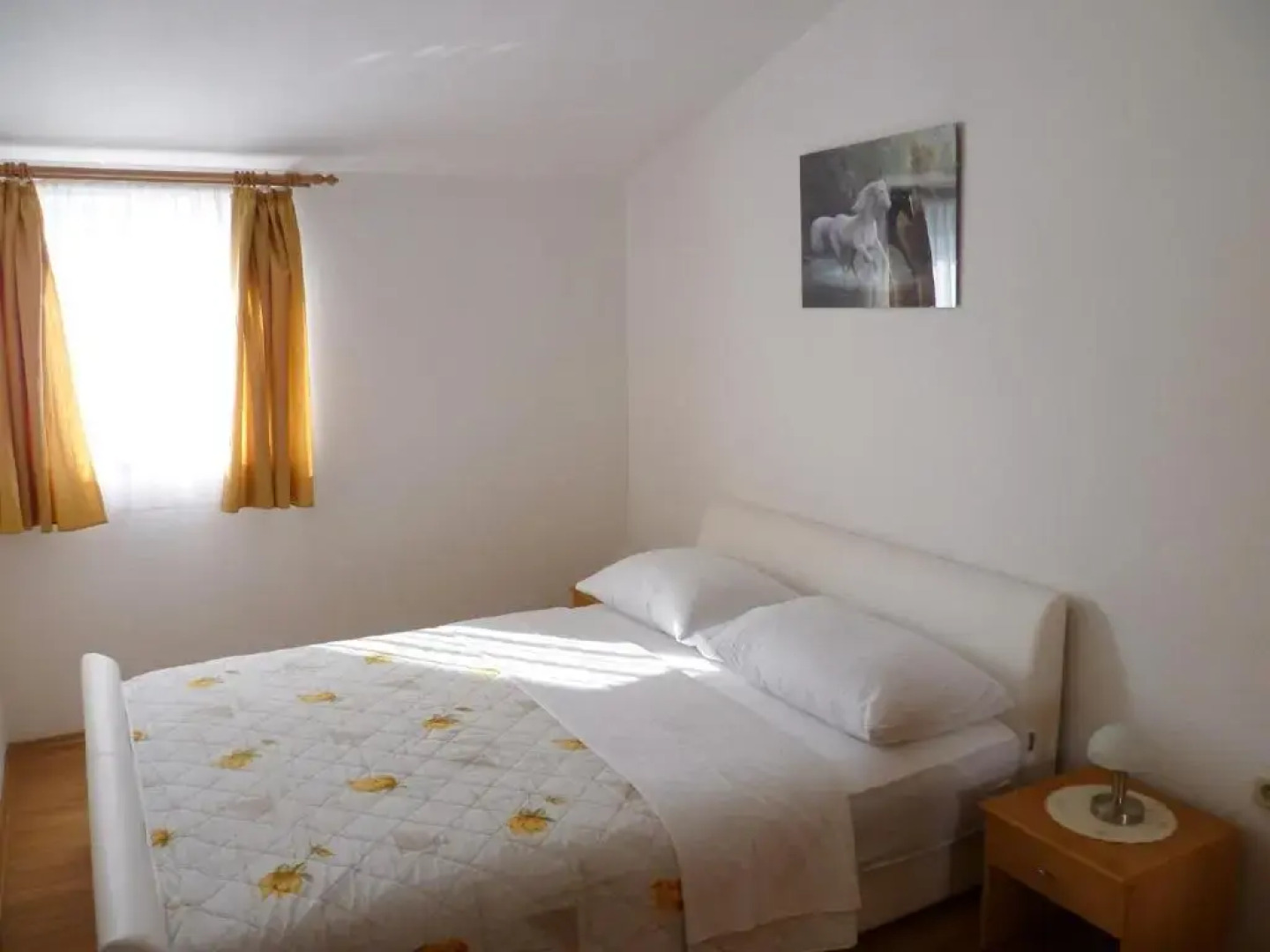 Apartments Sanda Tribunj