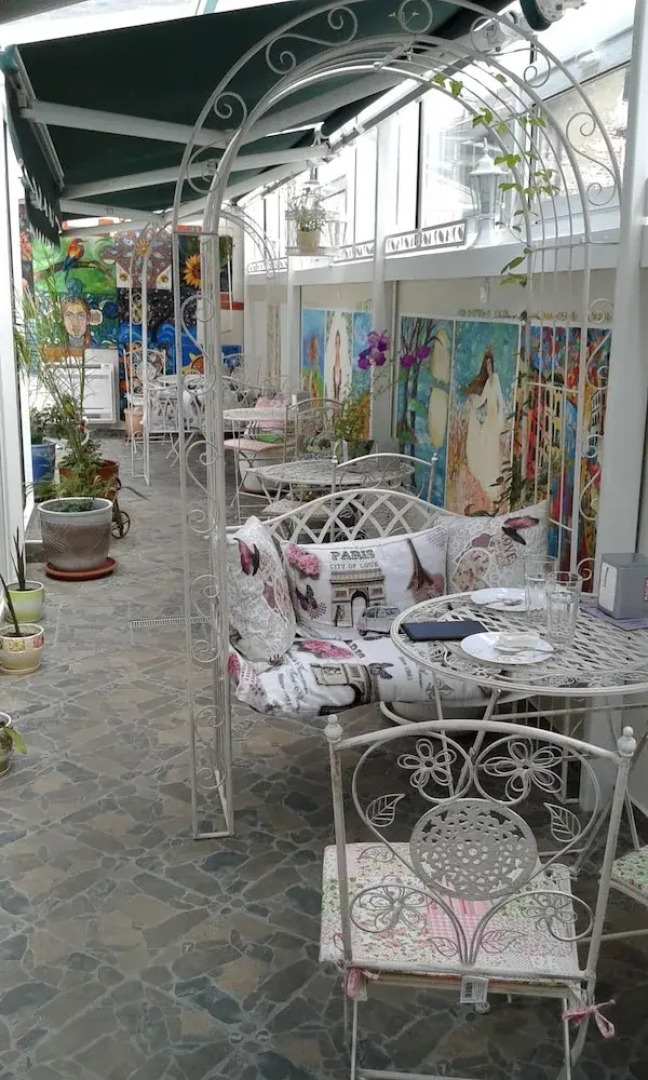 Sagittarius Apartment