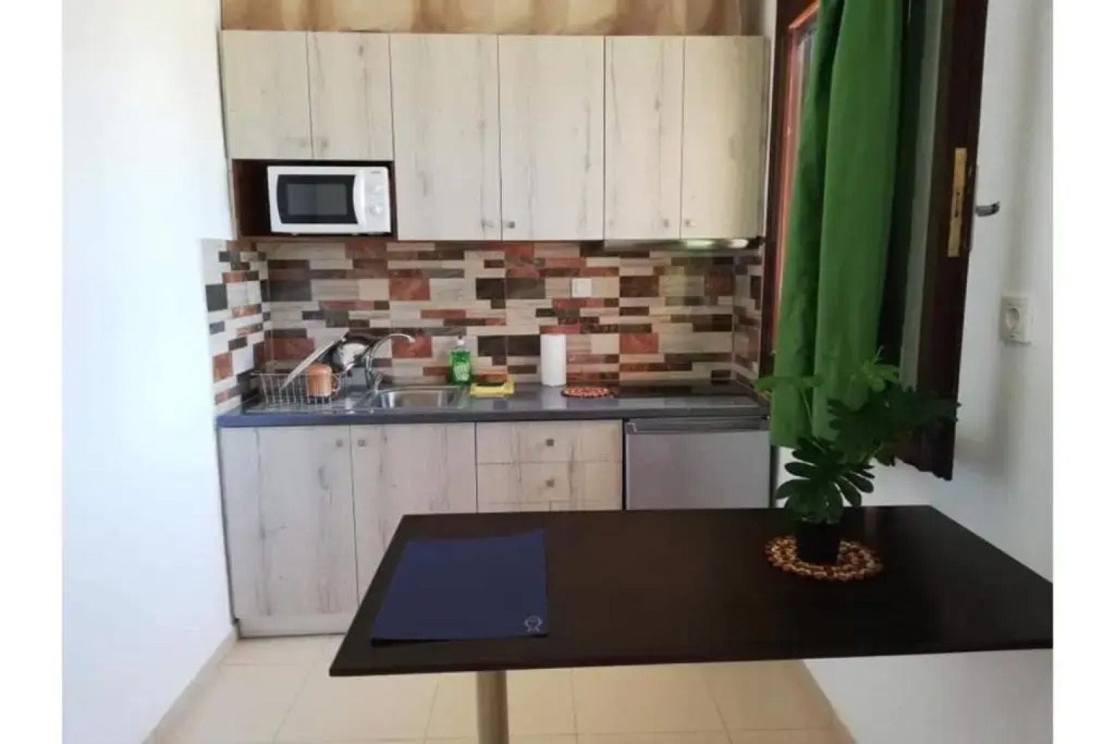 Merovili Apartment 3