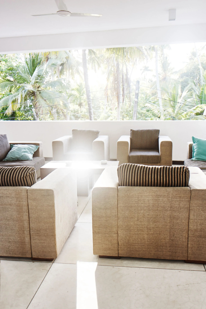 drivethru Hostel Polhena